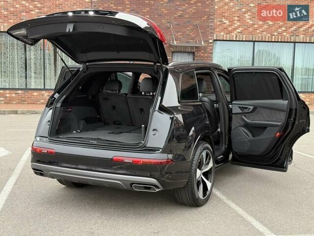 Черный Ауди Ку 7, объемом двигателя 3 л и пробегом 157 тыс. км за 44500 $, фото 186 на Automoto.ua