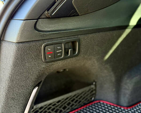 Чорний Ауді Ку 7, об'ємом двигуна 2.97 л та пробігом 154 тис. км за 37700 $, фото 28 на Automoto.ua