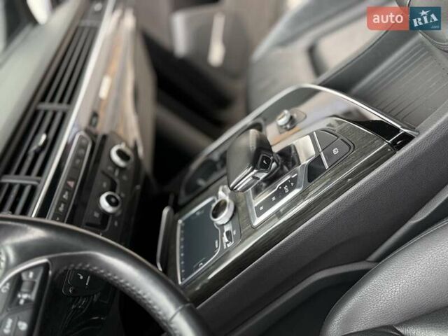 Черный Ауди Ку 7, объемом двигателя 3 л и пробегом 210 тыс. км за 24999 $, фото 37 на Automoto.ua