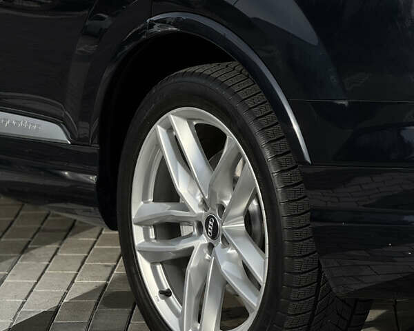 Черный Ауди Ку 7, объемом двигателя 3 л и пробегом 250 тыс. км за 27500 $, фото 6 на Automoto.ua