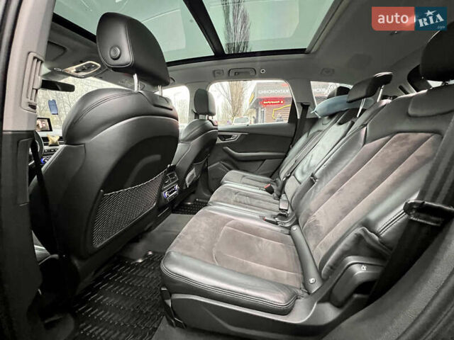 Черный Ауди Ку 7, объемом двигателя 3 л и пробегом 202 тыс. км за 38000 $, фото 12 на Automoto.ua