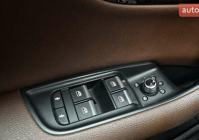 Черный Ауди Ку 7, объемом двигателя 3 л и пробегом 223 тыс. км за 22300 $, фото 15 на Automoto.ua