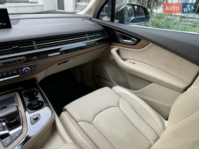 Черный Ауди Ку 7, объемом двигателя 2.97 л и пробегом 155 тыс. км за 37999 $, фото 28 на Automoto.ua