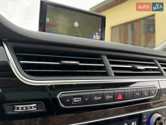 Ауди Ку 7 2016 в Львове на Automoto.ua Черный Ауди Ку 7, объемом двигателя 3 л и пробегом 155 тыс. км за 28999 $, фото 59 на Automoto.ua