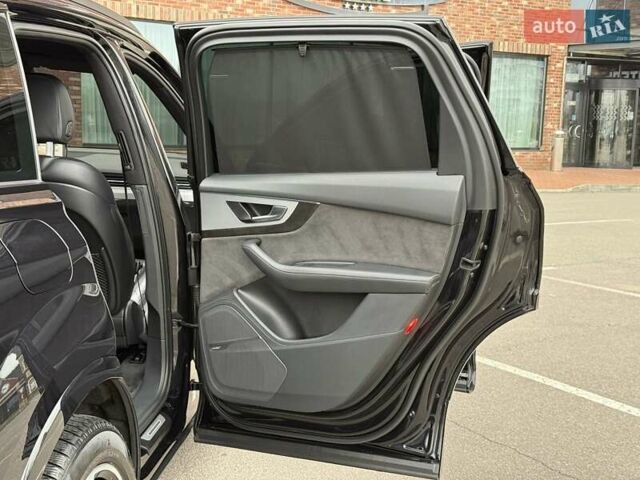 Черный Ауди Ку 7, объемом двигателя 3 л и пробегом 157 тыс. км за 44500 $, фото 140 на Automoto.ua