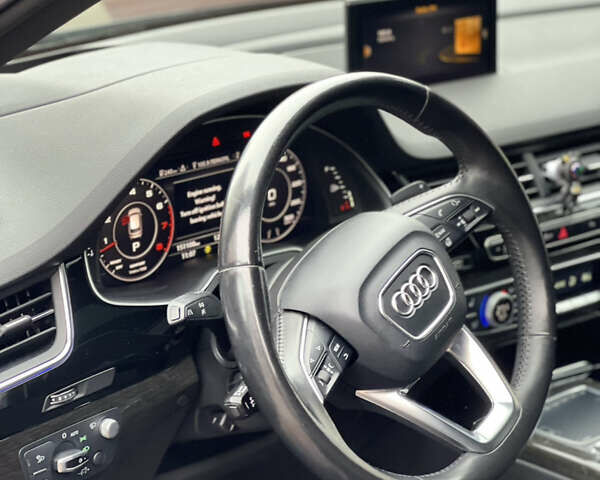 Чорний Ауді Ку 7, об'ємом двигуна 3 л та пробігом 151 тис. км за 28800 $, фото 20 на Automoto.ua