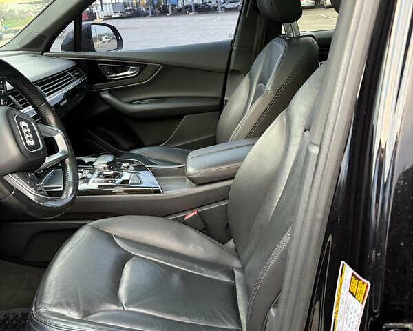 Черный Ауди Ку 7, объемом двигателя 3 л и пробегом 179 тыс. км за 22699 $, фото 4 на Automoto.ua