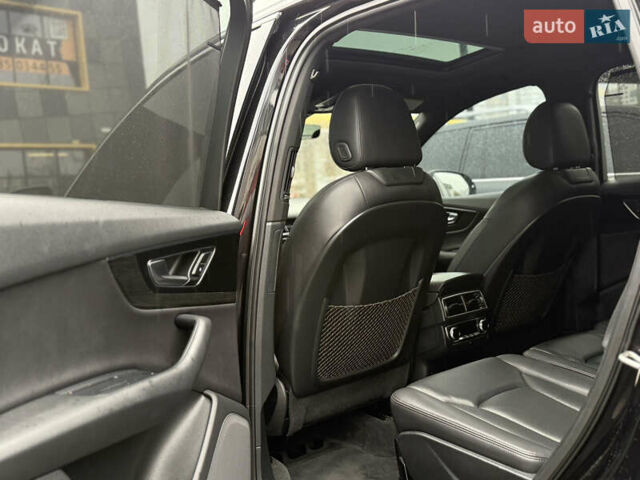 Чорний Ауді Ку 7, об'ємом двигуна 3 л та пробігом 206 тис. км за 23990 $, фото 12 на Automoto.ua