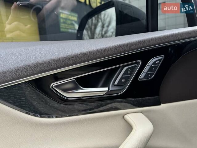 Черный Ауди Ку 7, объемом двигателя 3 л и пробегом 124 тыс. км за 30800 $, фото 33 на Automoto.ua