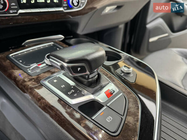 Ауди Ку 7 2016 в Львове на Automoto.ua Черный Ауди Ку 7, объемом двигателя 3 л и пробегом 155 тыс. км за 28999 $, фото 64 на Automoto.ua