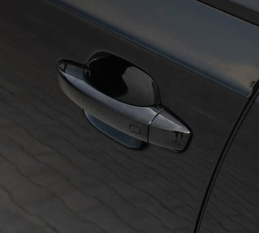 Чорний Ауді Ку 7, об'ємом двигуна 3 л та пробігом 151 тис. км за 22000 $, фото 48 на Automoto.ua