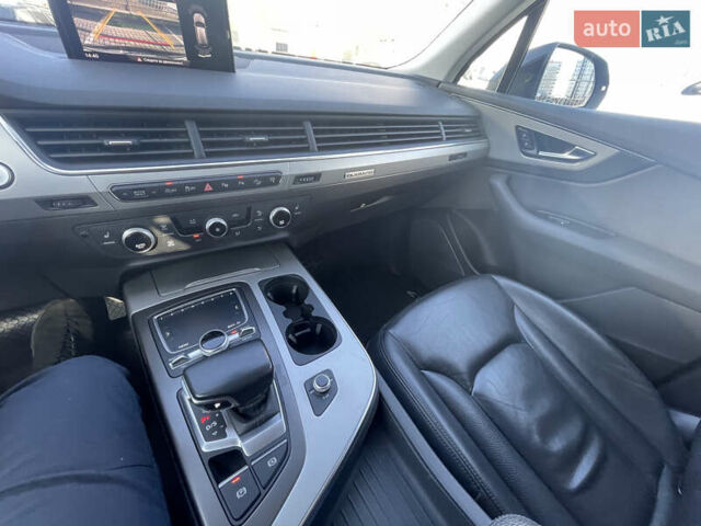 Черный Ауди Ку 7, объемом двигателя 2.98 л и пробегом 211 тыс. км за 32900 $, фото 13 на Automoto.ua