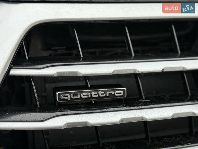 Черный Ауди Ку 7, объемом двигателя 3 л и пробегом 278 тыс. км за 20999 $, фото 5 на Automoto.ua