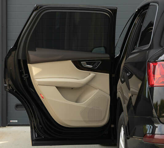 Чорний Ауді Ку 7, об'ємом двигуна 3 л та пробігом 151 тис. км за 22000 $, фото 98 на Automoto.ua