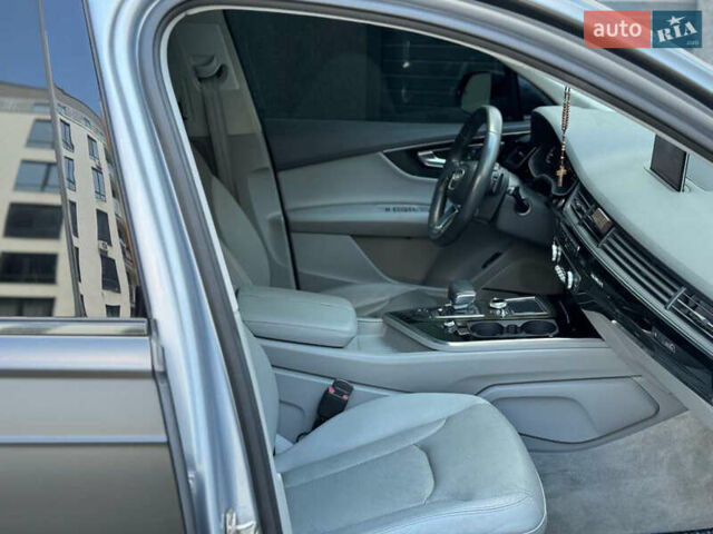 Черный Ауди Ку 7, объемом двигателя 3 л и пробегом 167 тыс. км за 28000 $, фото 36 на Automoto.ua