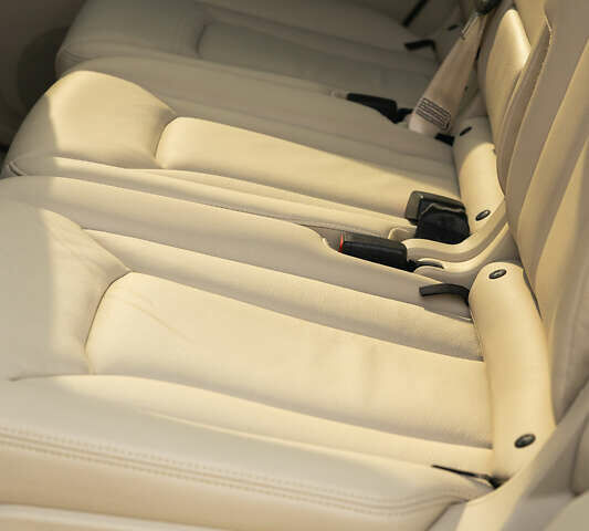 Чорний Ауді Ку 7, об'ємом двигуна 3 л та пробігом 151 тис. км за 22000 $, фото 126 на Automoto.ua