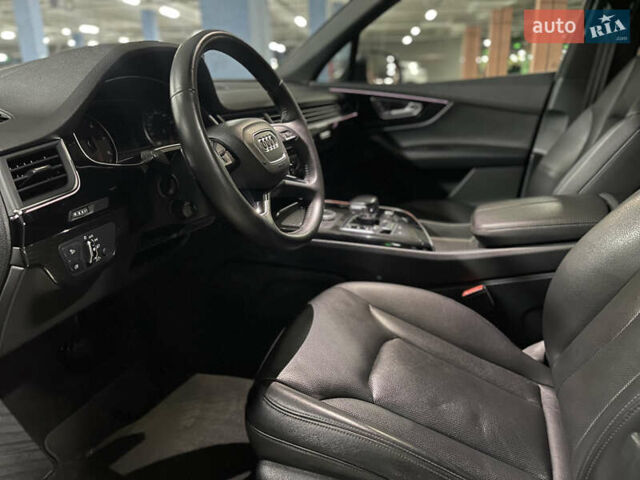 Черный Ауди Ку 7, объемом двигателя 2.97 л и пробегом 243 тыс. км за 33000 $, фото 17 на Automoto.ua