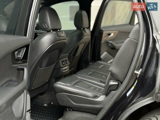 Черный Ауди Ку 7, объемом двигателя 3 л и пробегом 210 тыс. км за 24999 $, фото 41 на Automoto.ua