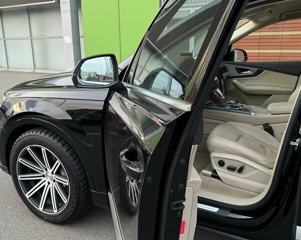 Черный Ауди Ку 7, объемом двигателя 2.97 л и пробегом 146 тыс. км за 39000 $, фото 4 на Automoto.ua