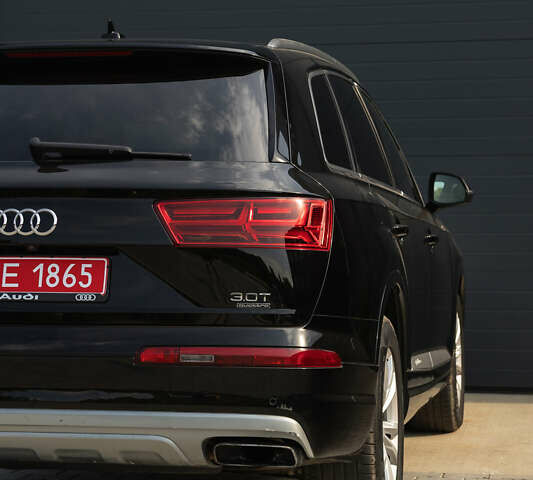Чорний Ауді Ку 7, об'ємом двигуна 3 л та пробігом 151 тис. км за 22000 $, фото 9 на Automoto.ua