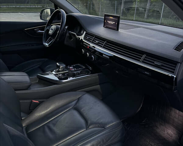 Ауді Ку 7 2016 у Києві на Automoto.ua Чорний Ауді Ку 7, об'ємом двигуна 3 л та пробігом 210 тис. км за 22488 $, фото 52 на Automoto.ua