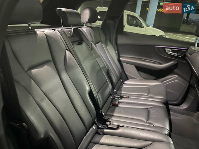 Черный Ауди Ку 7, объемом двигателя 2.97 л и пробегом 243 тыс. км за 33000 $, фото 36 на Automoto.ua