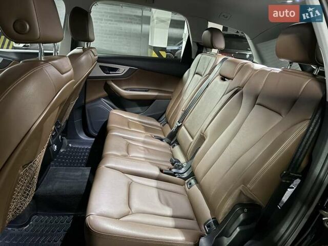 Черный Ауди Ку 7, объемом двигателя 2.97 л и пробегом 86 тыс. км за 37000 $, фото 22 на Automoto.ua
