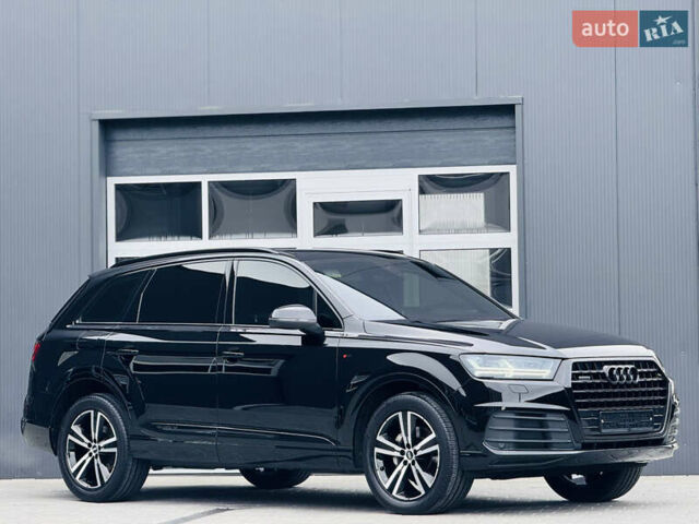 Ауди Ку 7 2016 в Мукачеве на Automoto.ua Черный Ауди Ку 7, объемом двигателя 3 л и пробегом 133 тыс. км за 36500 $, фото 6 на Automoto.ua