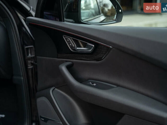 Черный Ауди Ку 7, объемом двигателя 3 л и пробегом 168 тыс. км за 28900 $, фото 39 на Automoto.ua