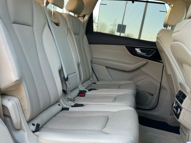 Черный Ауди Ку 7, объемом двигателя 3 л и пробегом 188 тыс. км за 25400 $, фото 17 на Automoto.ua