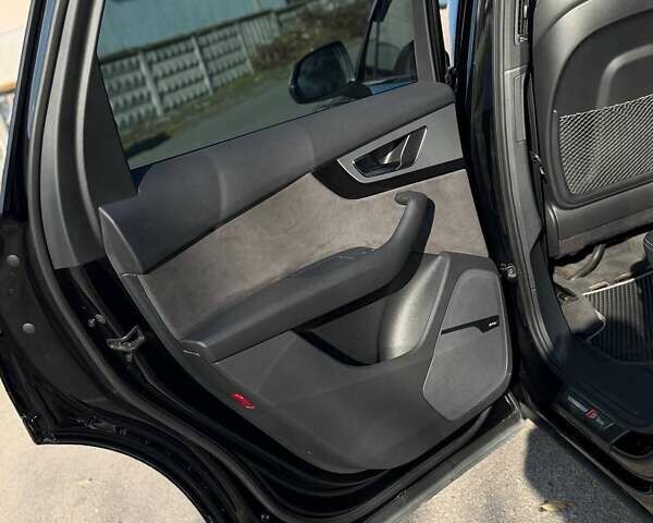 Черный Ауди Ку 7, объемом двигателя 2.97 л и пробегом 200 тыс. км за 36000 $, фото 6 на Automoto.ua