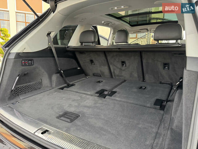 Ауди Ку 7 2016 в Львове на Automoto.ua Черный Ауди Ку 7, объемом двигателя 3 л и пробегом 155 тыс. км за 28999 $, фото 101 на Automoto.ua