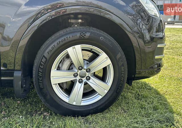 Чорний Ауді Ку 7, об'ємом двигуна 3 л та пробігом 180 тис. км за 33000 $, фото 6 на Automoto.ua