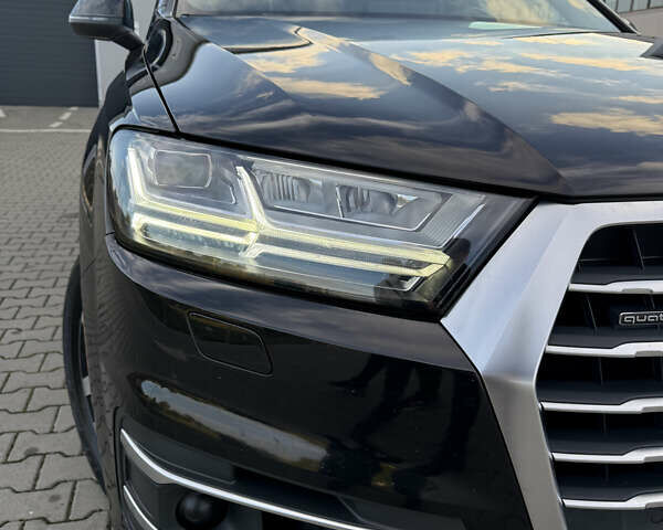 Чорний Ауді Ку 7, об'ємом двигуна 3 л та пробігом 239 тис. км за 24500 $, фото 8 на Automoto.ua