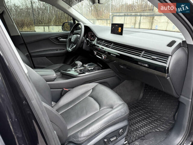 Черный Ауди Ку 7, объемом двигателя 3 л и пробегом 278 тыс. км за 20999 $, фото 70 на Automoto.ua