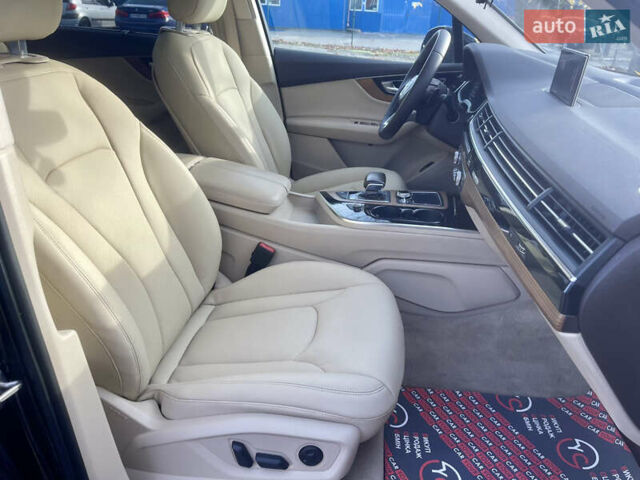 Чорний Ауді Ку 7, об'ємом двигуна 3 л та пробігом 207 тис. км за 23900 $, фото 24 на Automoto.ua