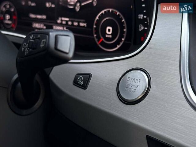 Ауді Ку 7 2016 у Києві на Automoto.ua Чорний Ауді Ку 7, об'ємом двигуна 2.97 л та пробігом 238 тис. км за 33700 $, фото 24 на Automoto.ua