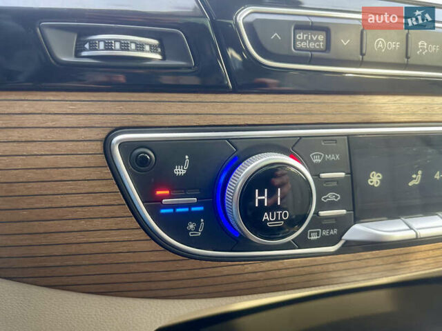 Чорний Ауді Ку 7, об'ємом двигуна 3 л та пробігом 207 тис. км за 23900 $, фото 31 на Automoto.ua