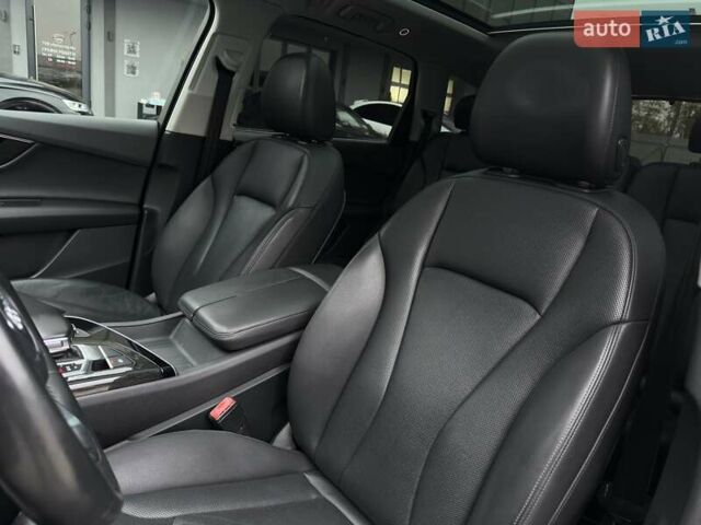 Черный Ауди Ку 7, объемом двигателя 3 л и пробегом 211 тыс. км за 26900 $, фото 34 на Automoto.ua