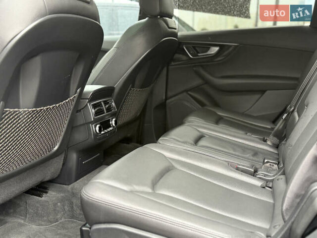 Чорний Ауді Ку 7, об'ємом двигуна 3 л та пробігом 206 тис. км за 23990 $, фото 10 на Automoto.ua
