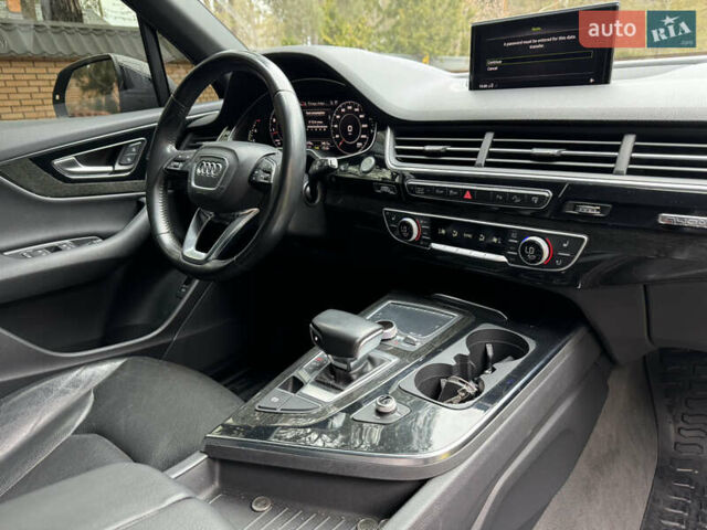 Черный Ауди Ку 7, объемом двигателя 3 л и пробегом 265 тыс. км за 24900 $, фото 8 на Automoto.ua