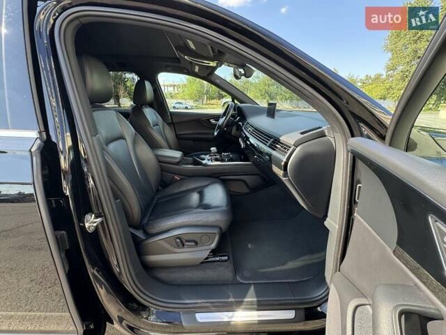 Черный Ауди Ку 7, объемом двигателя 3 л и пробегом 192 тыс. км за 22900 $, фото 12 на Automoto.ua