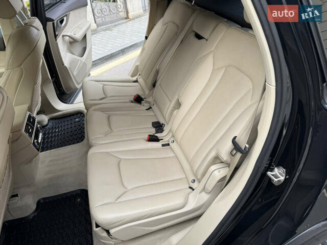 Черный Ауди Ку 7, объемом двигателя 2.97 л и пробегом 155 тыс. км за 37999 $, фото 43 на Automoto.ua
