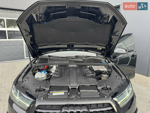 Ауди Ку 7 2016 в Мукачеве на Automoto.ua Черный Ауди Ку 7, объемом двигателя 3 л и пробегом 133 тыс. км за 36500 $, фото 86 на Automoto.ua