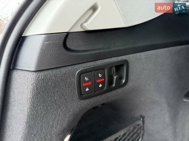 Черный Ауди Ку 7, объемом двигателя 3 л и пробегом 278 тыс. км за 20999 $, фото 52 на Automoto.ua