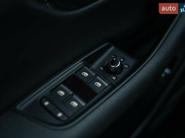 Черный Ауди Ку 7, объемом двигателя 3 л и пробегом 168 тыс. км за 28900 $, фото 17 на Automoto.ua