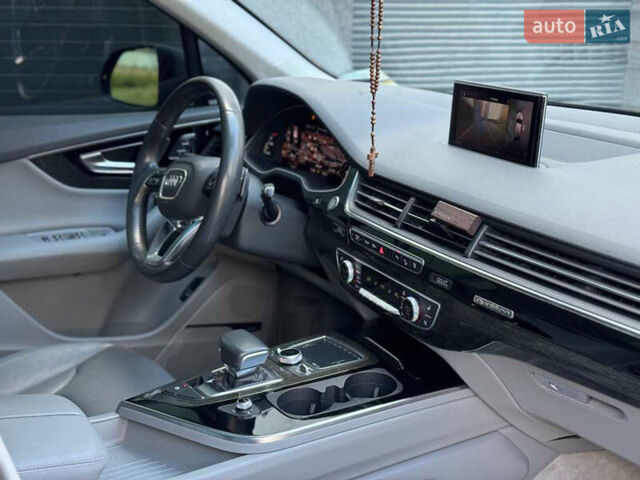 Черный Ауди Ку 7, объемом двигателя 3 л и пробегом 167 тыс. км за 28000 $, фото 35 на Automoto.ua