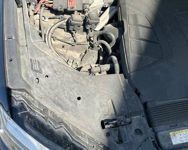 Ауди Ку 7 2016 в Мукачеве на Automoto.ua Черный Ауди Ку 7, объемом двигателя 3 л и пробегом 215 тыс. км за 27500 $, фото 26 на Automoto.ua