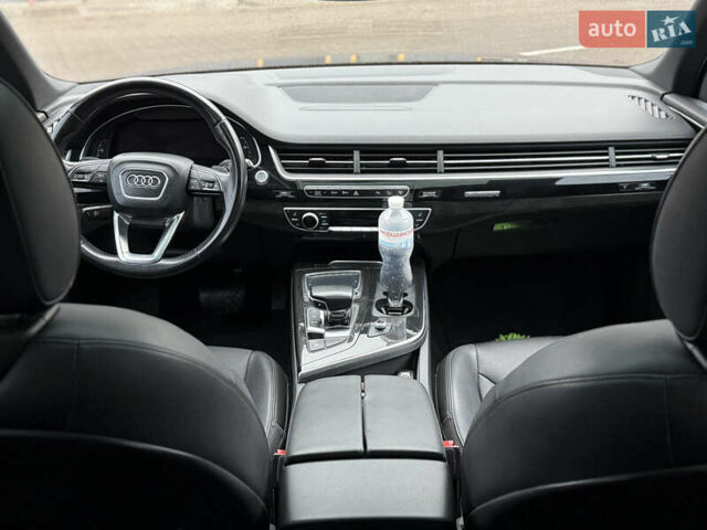 Чорний Ауді Ку 7, об'ємом двигуна 3 л та пробігом 206 тис. км за 23990 $, фото 7 на Automoto.ua