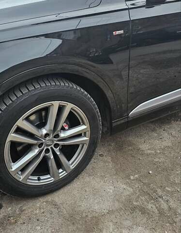 Черный Ауди Ку 7, объемом двигателя 2.97 л и пробегом 223 тыс. км за 39000 $, фото 18 на Automoto.ua